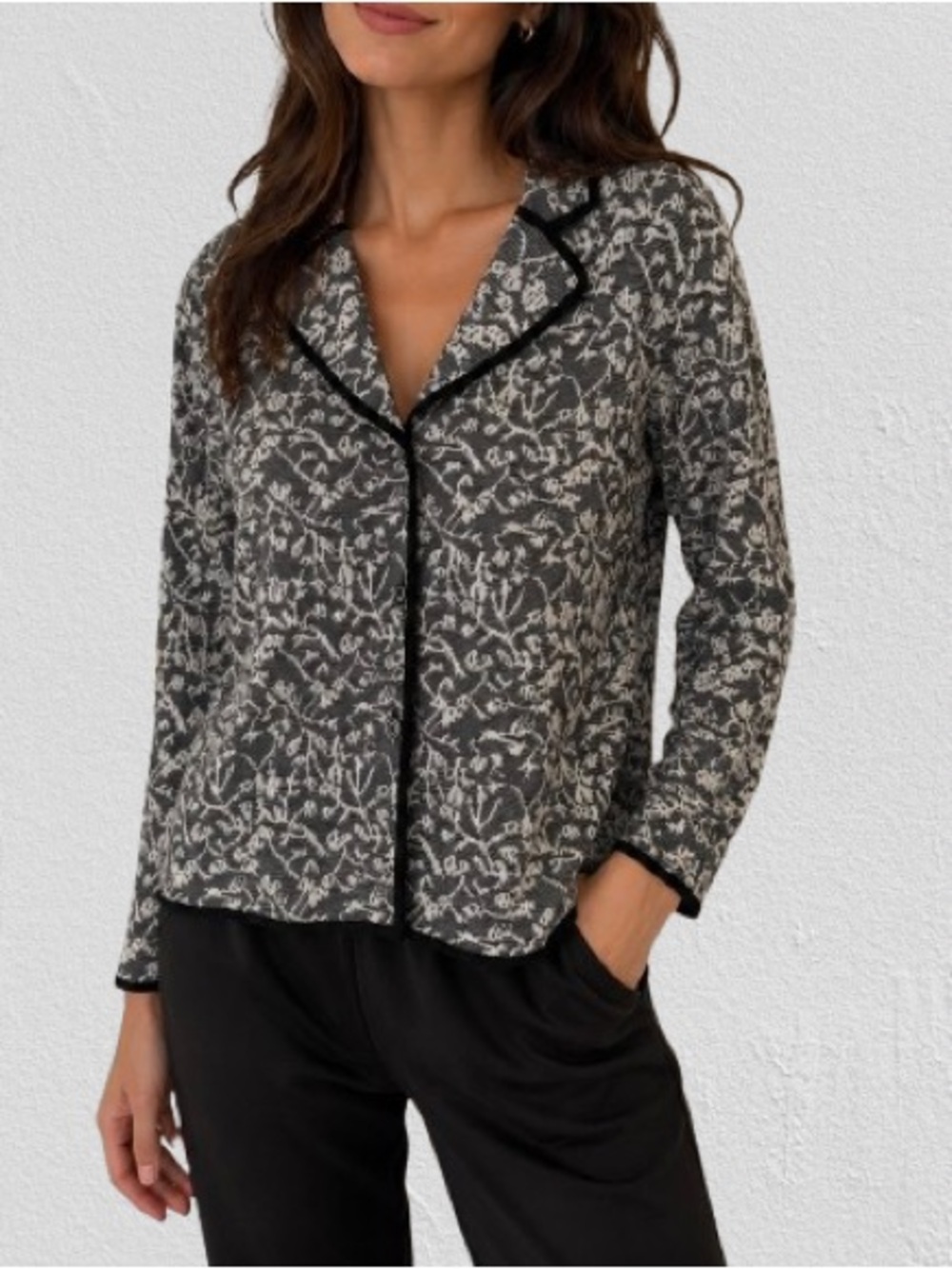 Misook Exclusively Woman’s cardigan features a distinct black & white, Sz L